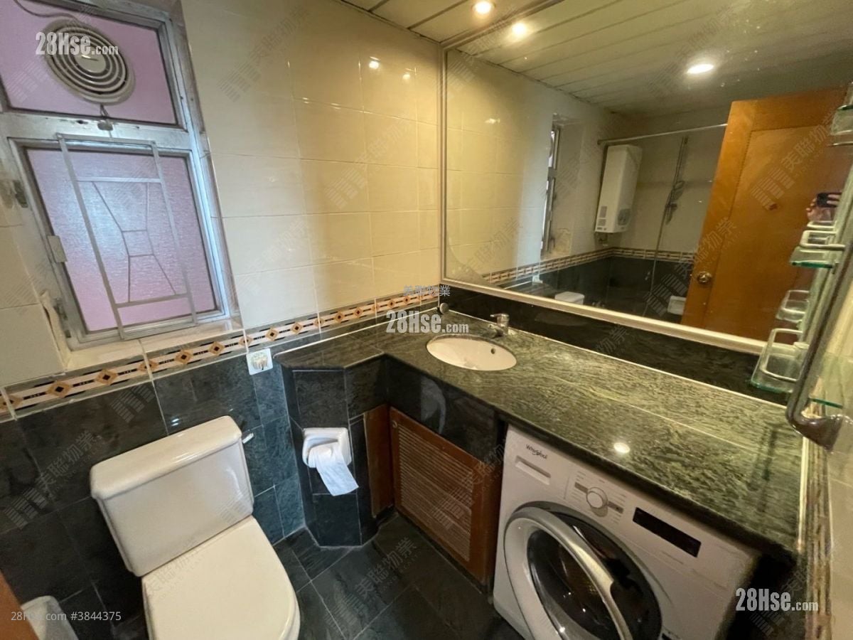 Discovery Park Sell 2 Bedrooms , 1 Bathroom 477 ft²