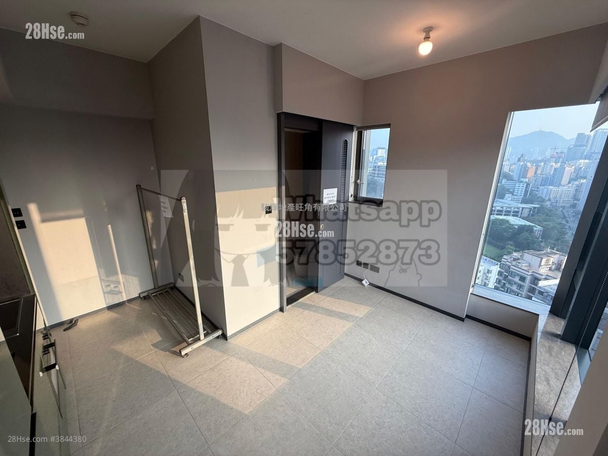 Timber House Sell Studio , 1 Bathroom 222 ft²