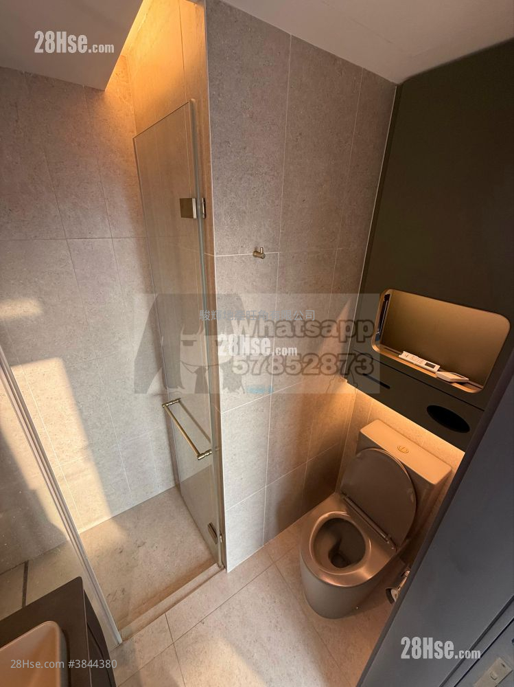 Timber House Sell Studio , 1 Bathroom 222 ft²