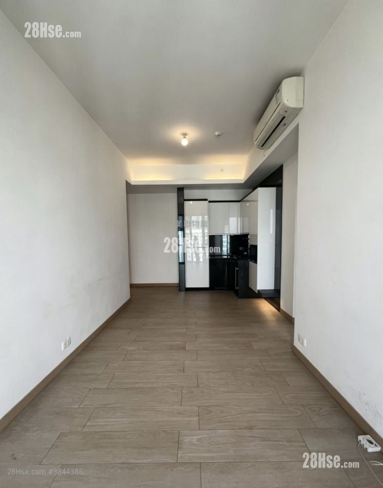 Century Link Sell 3 Bedrooms 572 ft²
