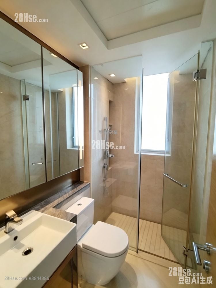 Century Link Sell 3 Bedrooms 572 ft²