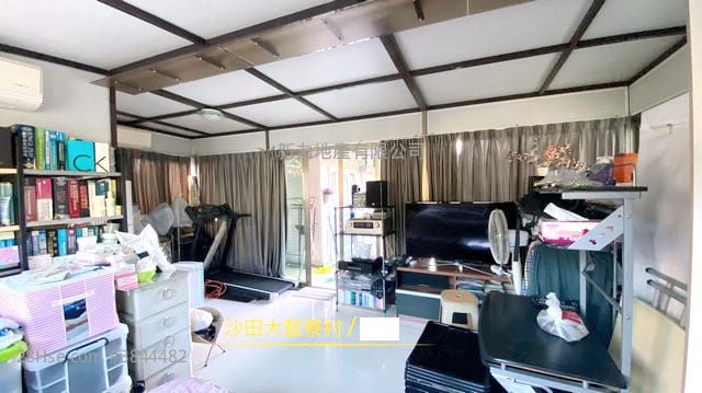 村屋 售盤 4 房 , 3 浴室 670 平方呎