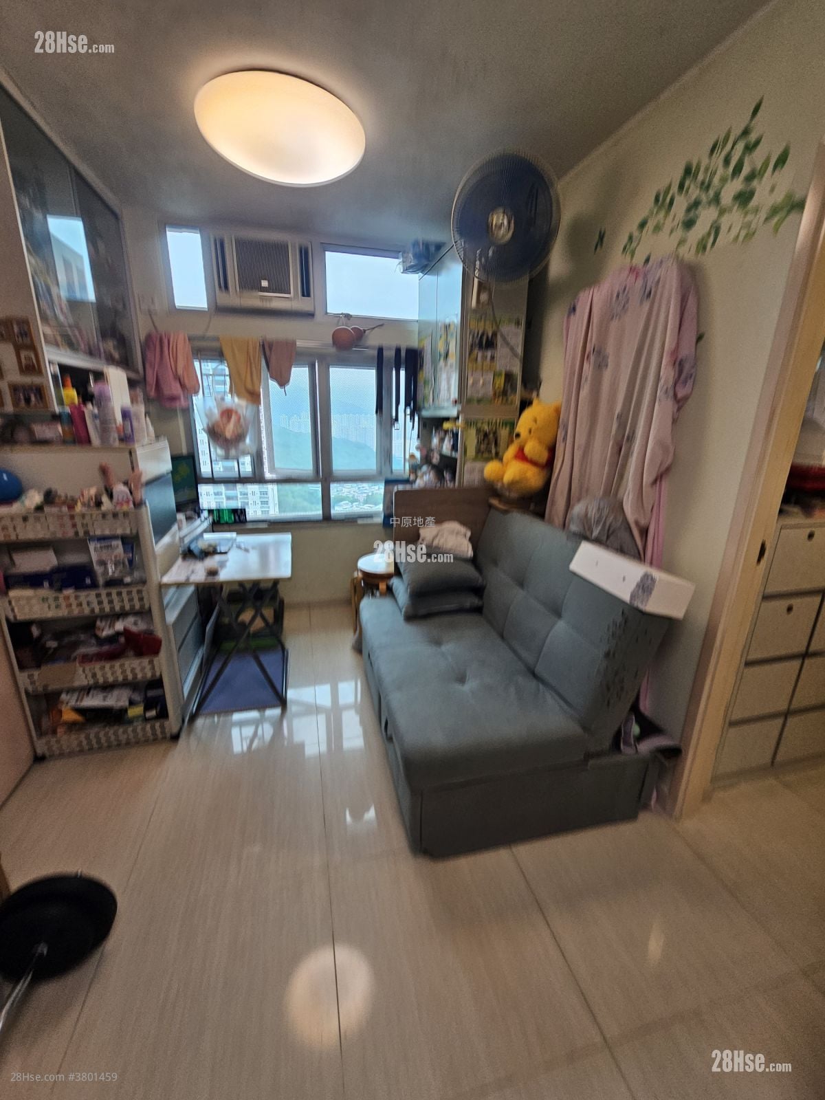 Ching Wah Court Sell 2 Bedrooms , 1 Bathroom