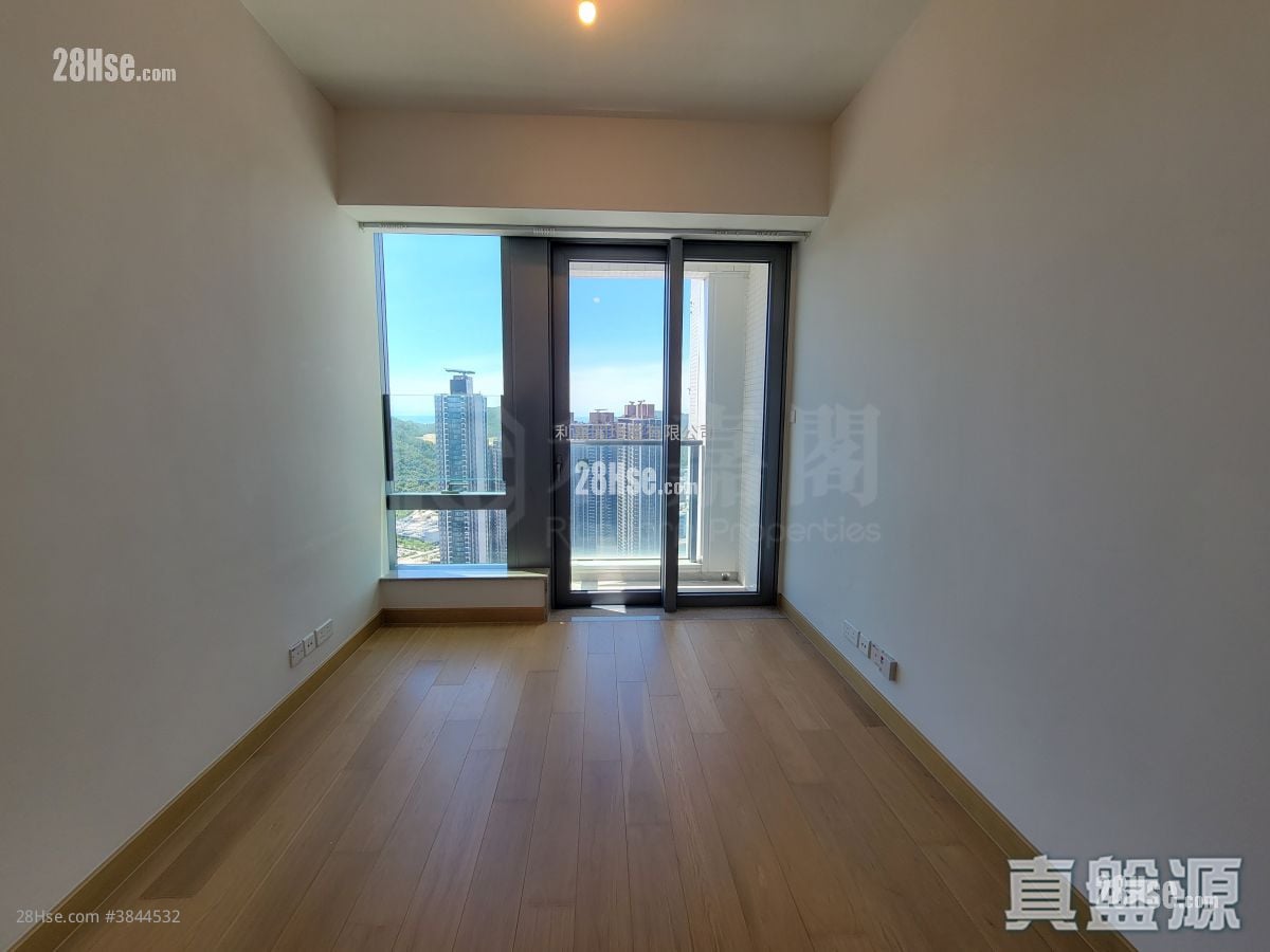 Malibu Sell 2 Bedrooms , 1 Bathroom 453 ft²