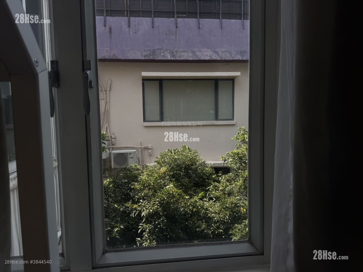 春暉園 售盤 1,240 平方呎