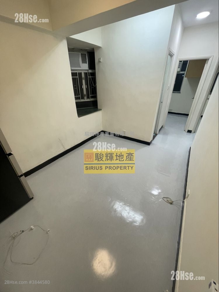 Concord Building Rental 318 ft²