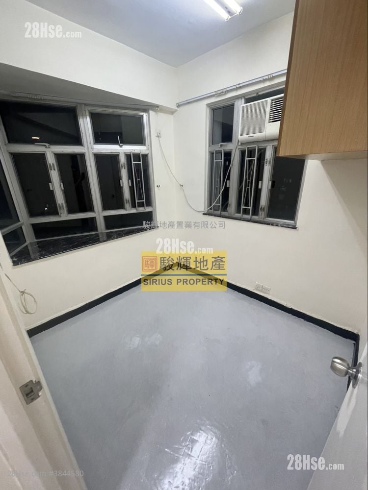Concord Building Rental 318 ft²