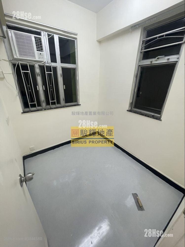 Concord Building Rental 318 ft²