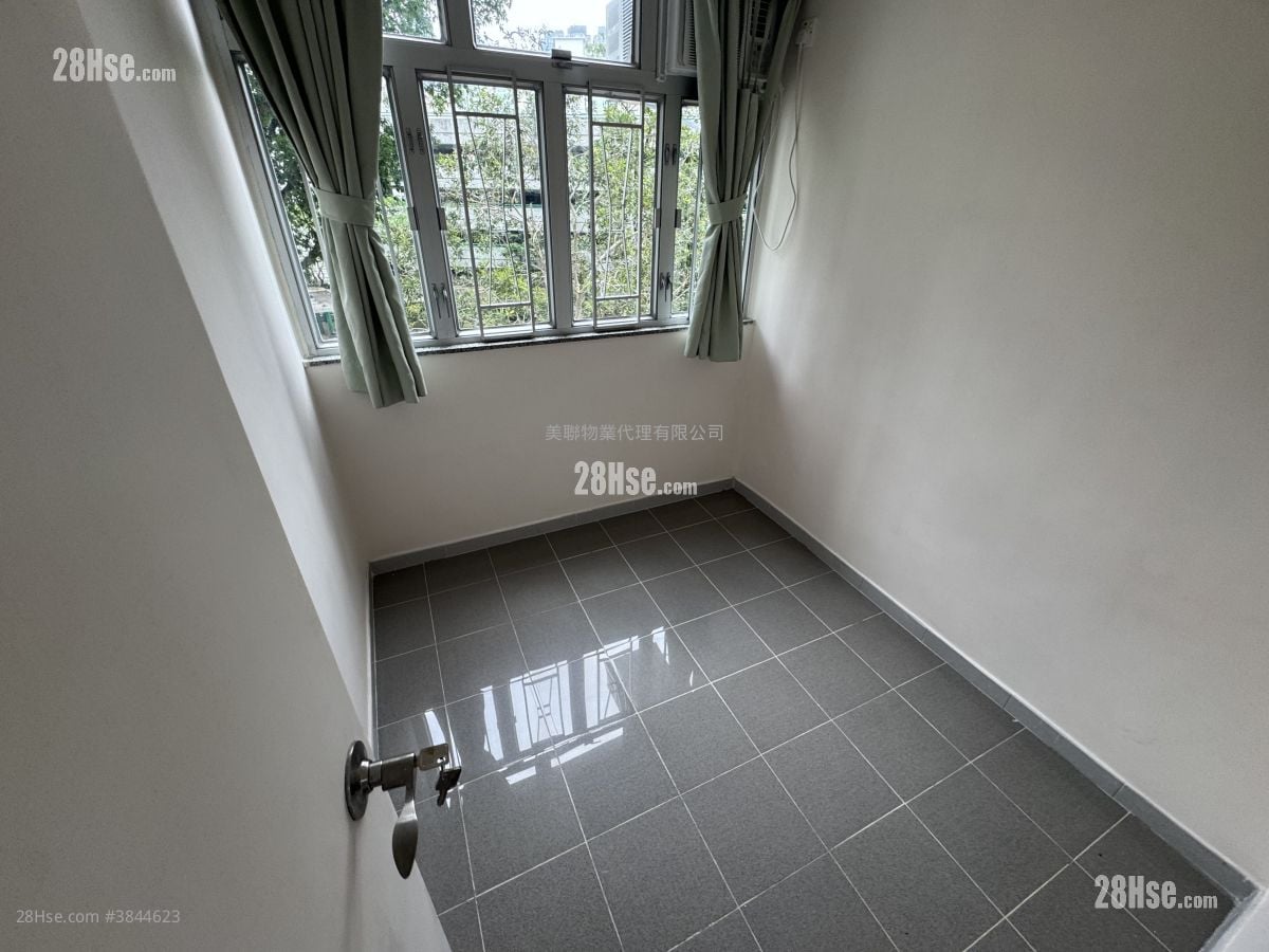 May Shing Court Rental 381 ft²
