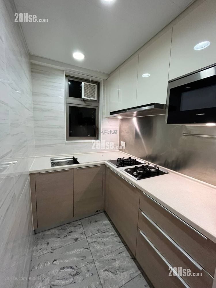 Parc City Sell 2 Bedrooms , 1 Bathroom 536 ft²