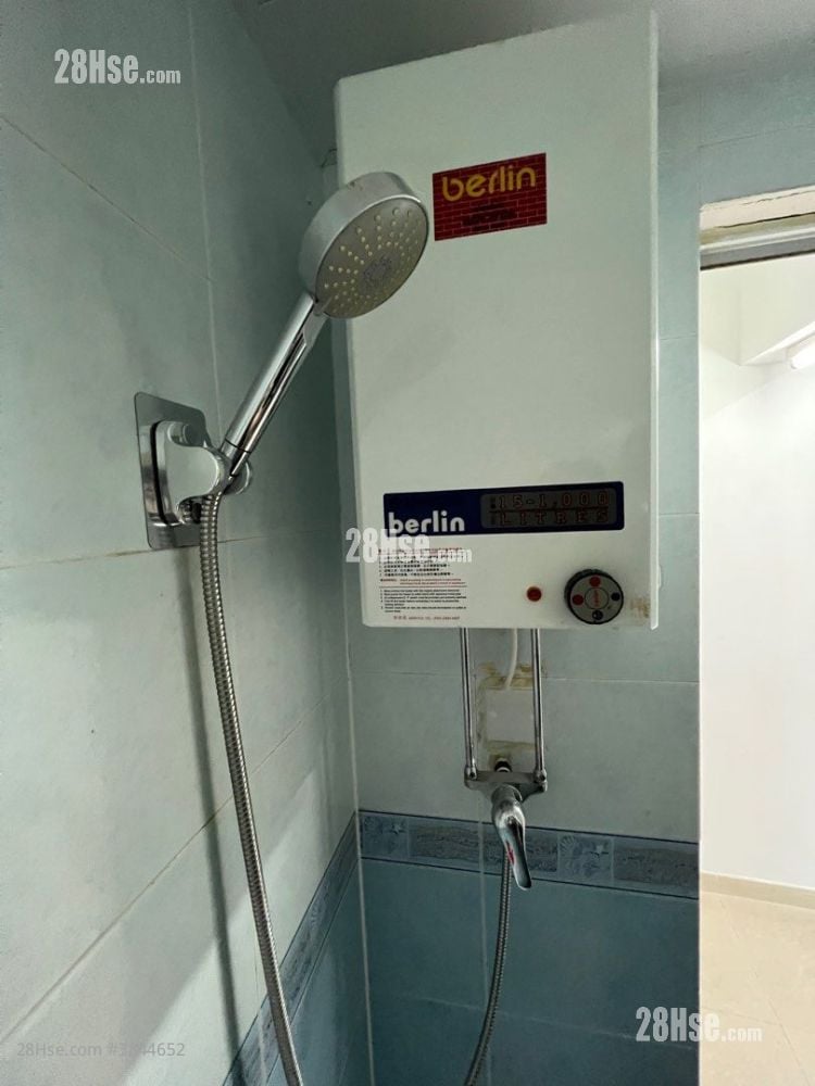 On Keung Building Rental Studio , 1 Bathroom 100 ft²