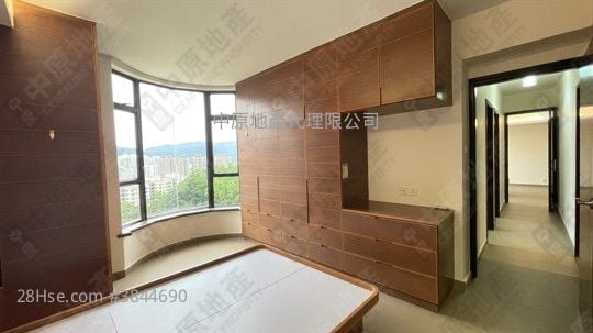 大埔寶馬山 售盤 3 房 , 2 浴室 942 平方呎