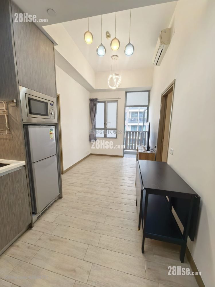 Astoria Crest Rental 1 Bedroom , 1 Bathroom 299 ft²