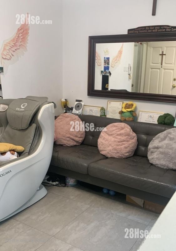 Taikoo Shing Rental 3 Bedrooms , 2 Bathrooms 574 ft²