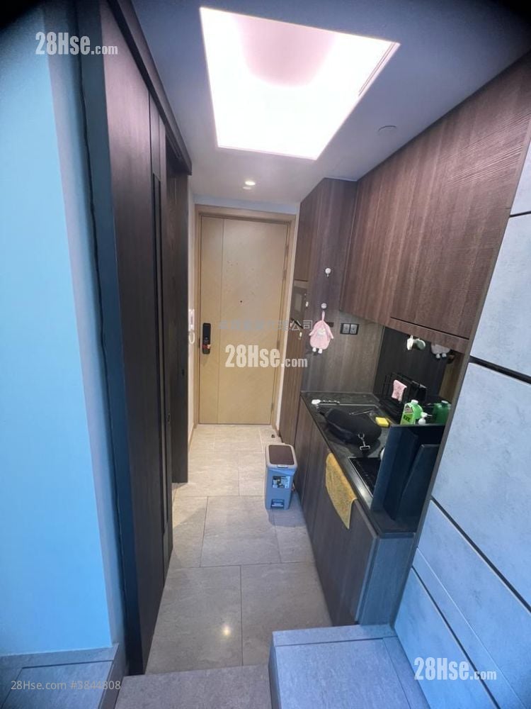 Novum West Rental Studio , 1 Bathroom 199 ft²