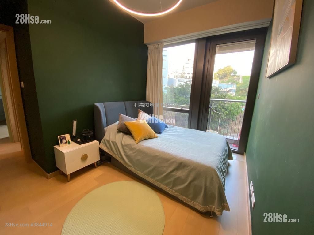 Mantin Heights Rental 2 Bedrooms , 1 Bathroom 584 ft²