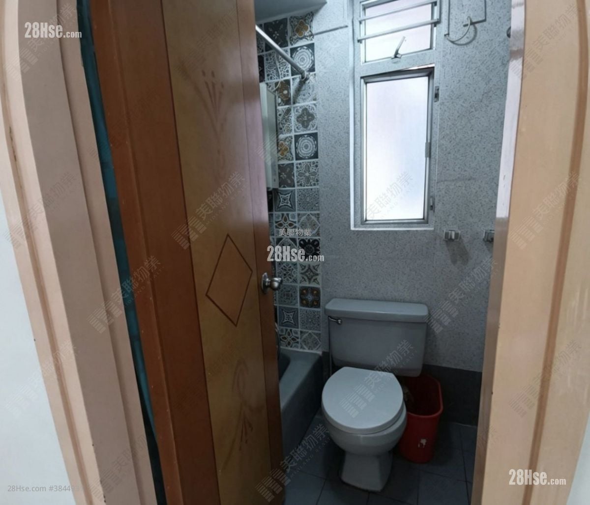 Sun Tuen Mun Centre Sell 2 Bedrooms 455 ft²