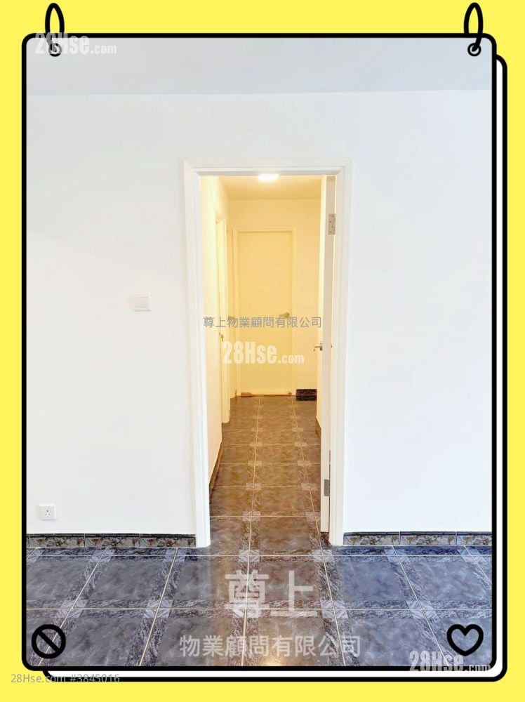 Village Rental 3 Bedrooms , 1 Bathroom