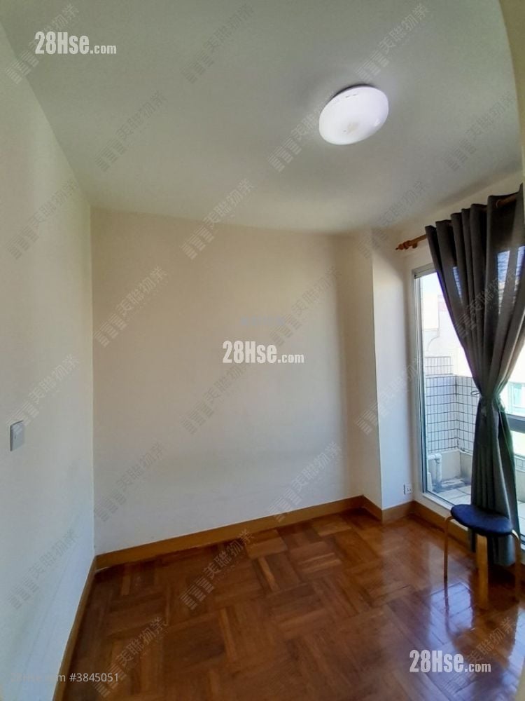 Palm Springs Sell 3 Bedrooms , 2 Bathrooms 1,198 ft²