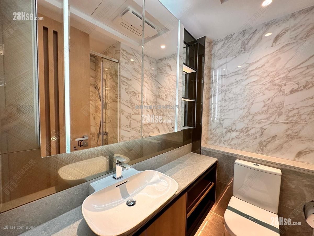 Grand Mayfair  Sell 1 Bedroom , 1 Bathroom 339 ft²