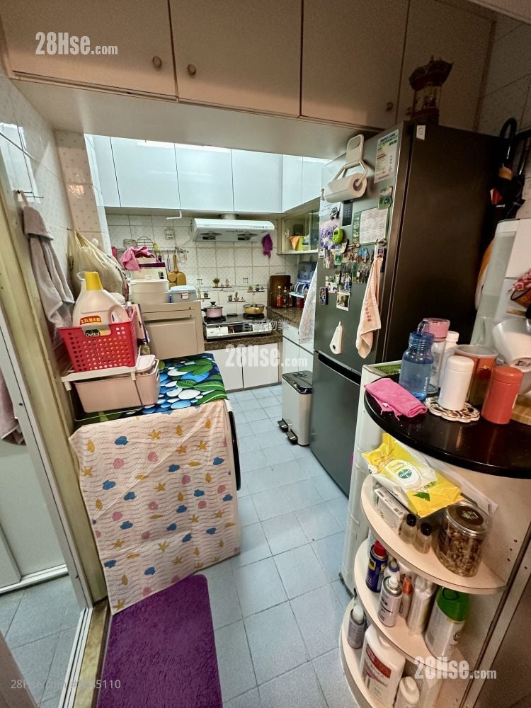曉麗苑 售盤 3 房 , 1 浴室 604 平方呎