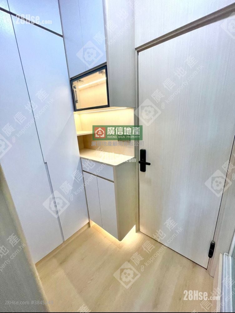 Pak Po Mansions Rental Studio , 1 Bathroom 180 ft²
