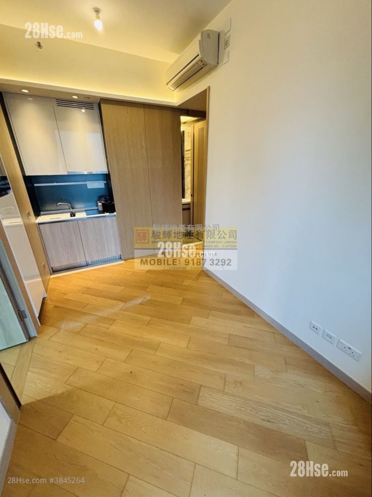One Soho Rental 1 Bedroom , 1 Bathroom 320 ft²