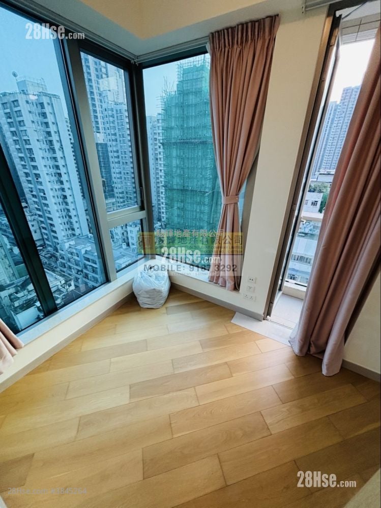 One Soho Rental 1 Bedroom , 1 Bathroom 320 ft²