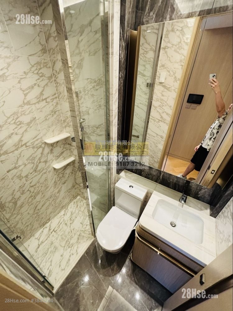 One Soho Rental 1 Bedroom , 1 Bathroom 320 ft²