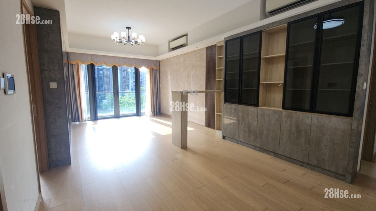 The Bloomsway Sell 4 Bedrooms 1,259 ft²