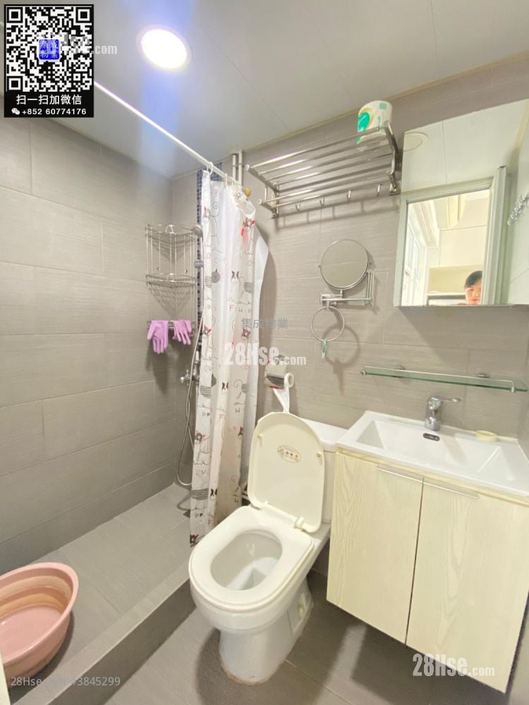 Viking Court Rental 2 Bedrooms 336 ft²
