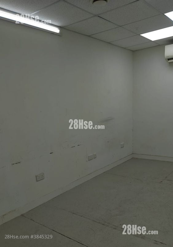 Ew International Tower Rental 210 ft²