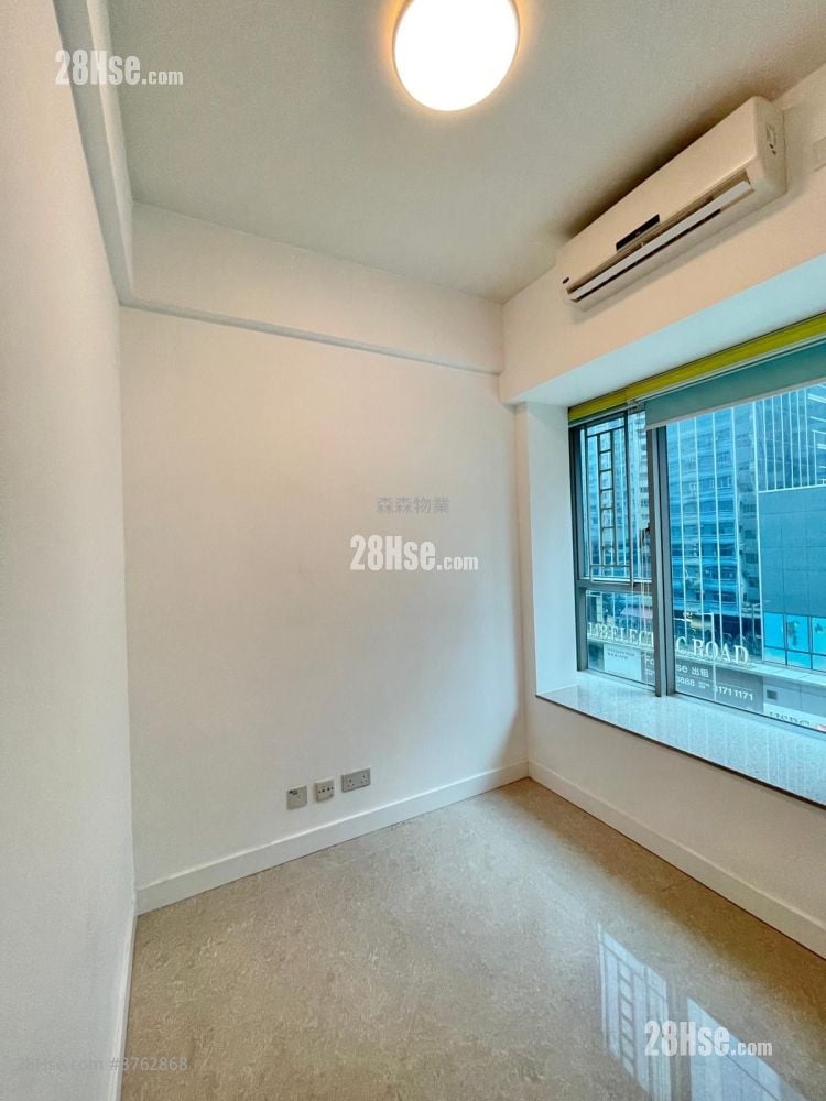 Diva Sell 2 Bedrooms , 1 Bathroom 493 ft²