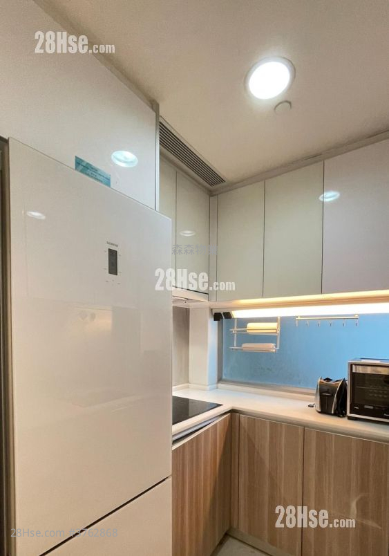 Diva Sell 2 Bedrooms , 1 Bathroom 493 ft²