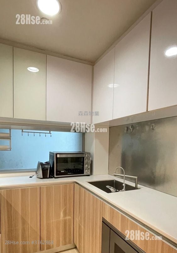 Diva Sell 2 Bedrooms , 1 Bathroom 493 ft²