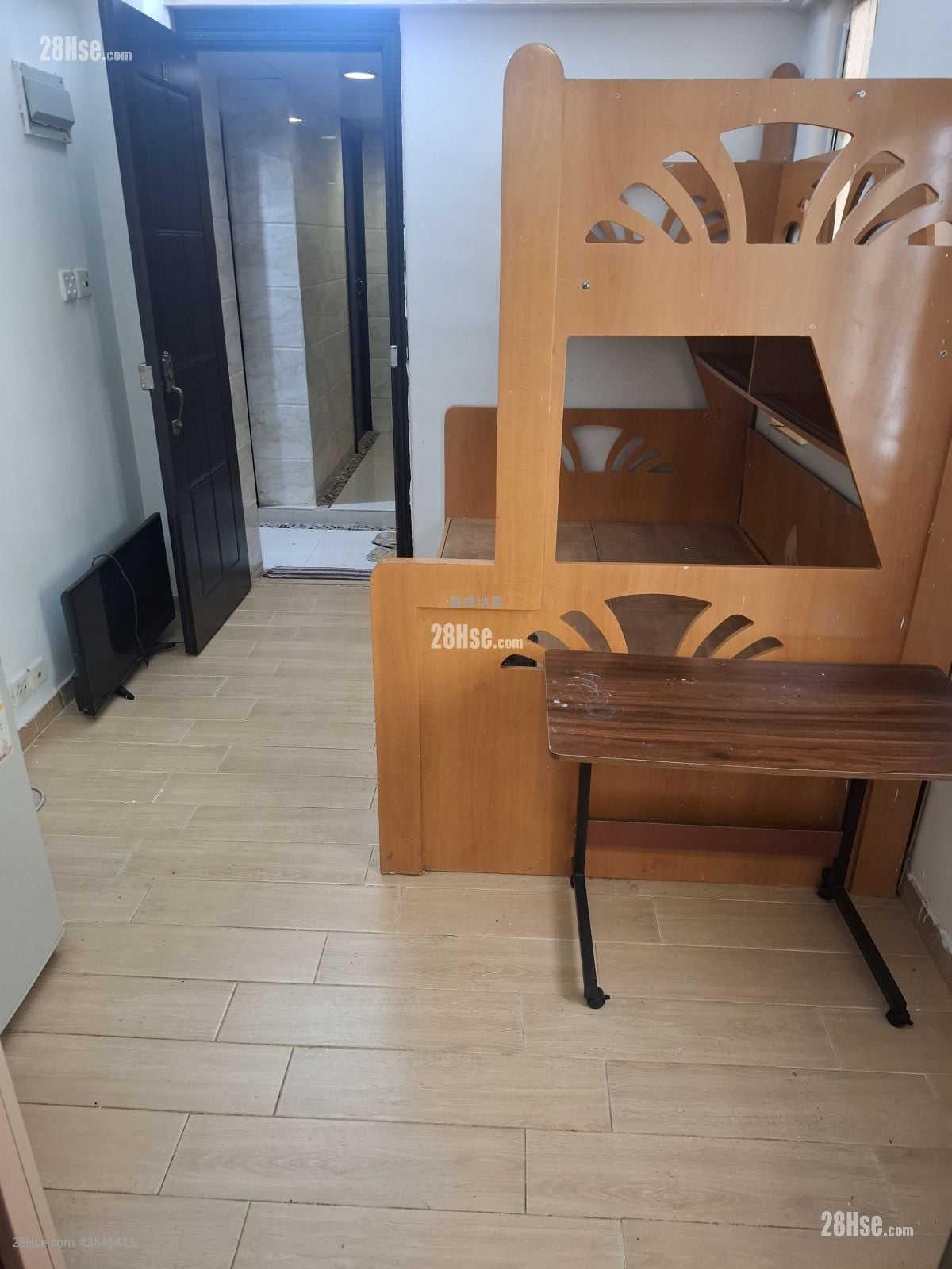 Tenement House Rental 110 ft²