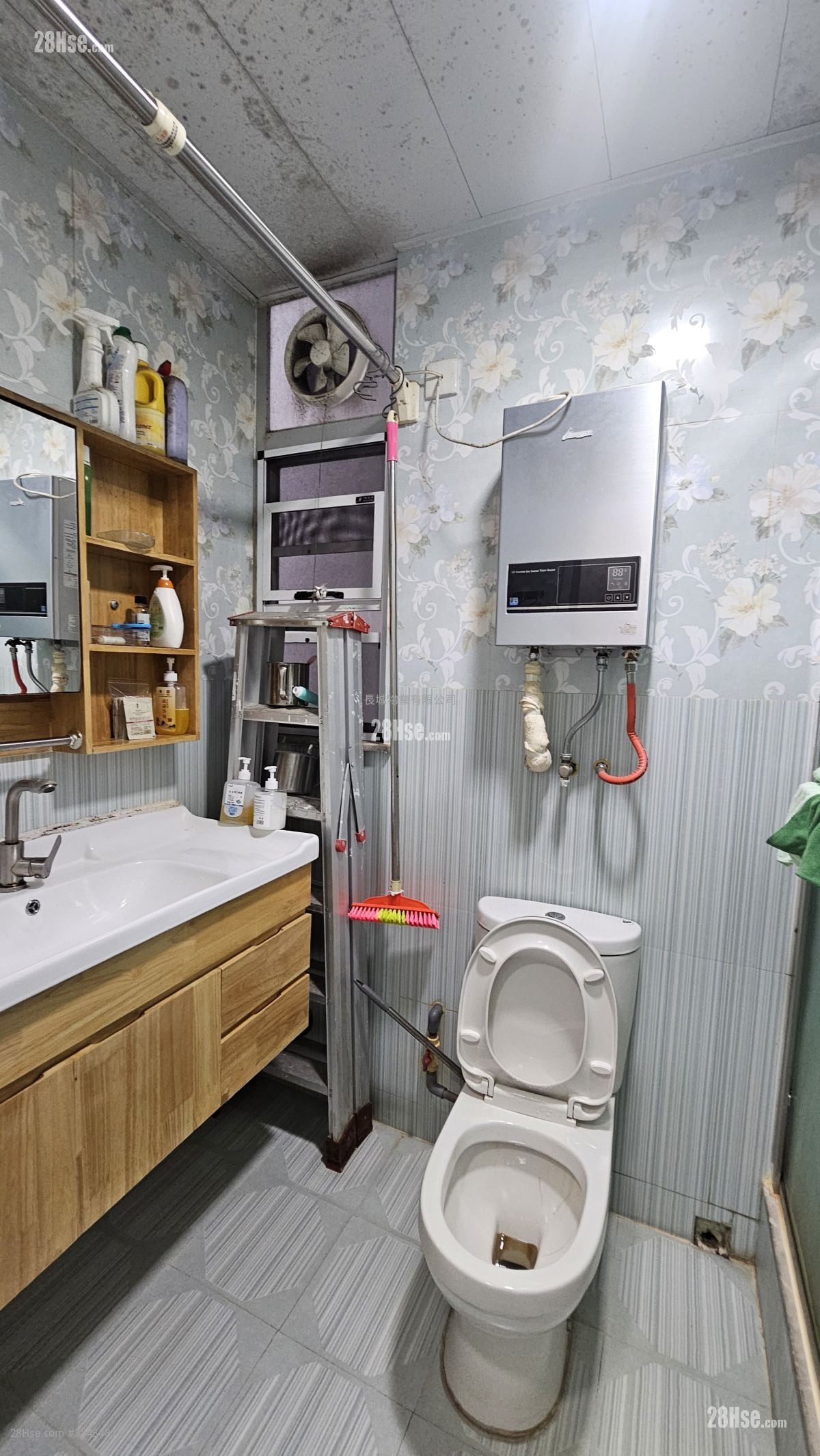 Fullview Garden Sell 3 Bedrooms 592 ft²