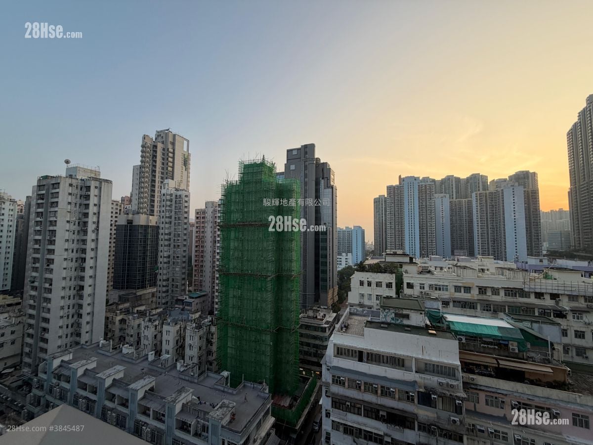 One Soho Rental 1 Bedroom , 1 Bathroom 320 ft²