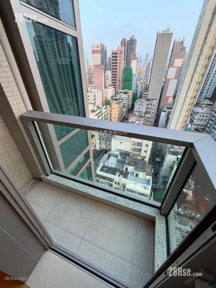One Soho Rental 1 Bedroom , 1 Bathroom 320 ft²