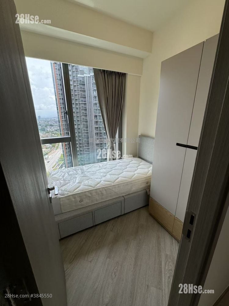 Novo Land Sell 2 Bedrooms , 1 Bathroom 471 ft²