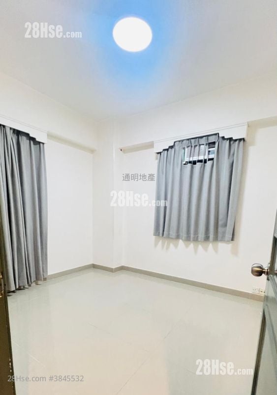 Wah Lai Mansion Rental 3 Bedrooms , 1 Bathroom 560 ft²