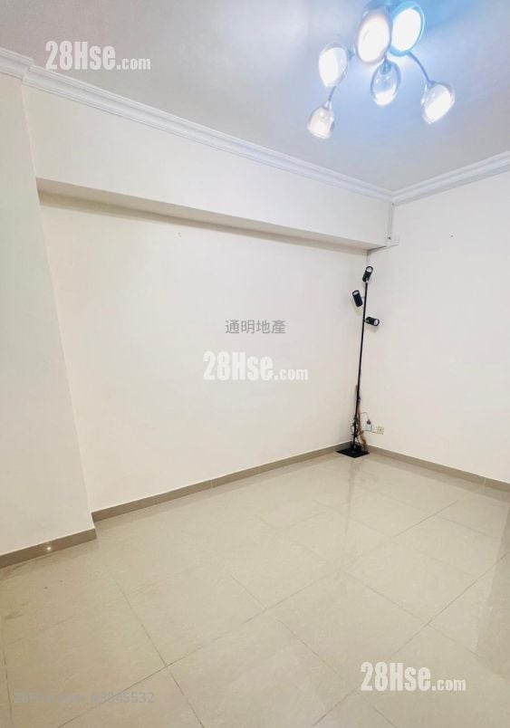 Wah Lai Mansion Rental 3 Bedrooms , 1 Bathroom 560 ft²