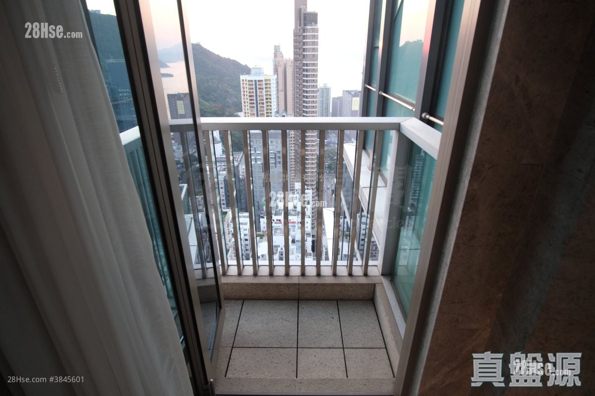 Imperial Kennedy Sell 3 Bedrooms 1,259 ft²
