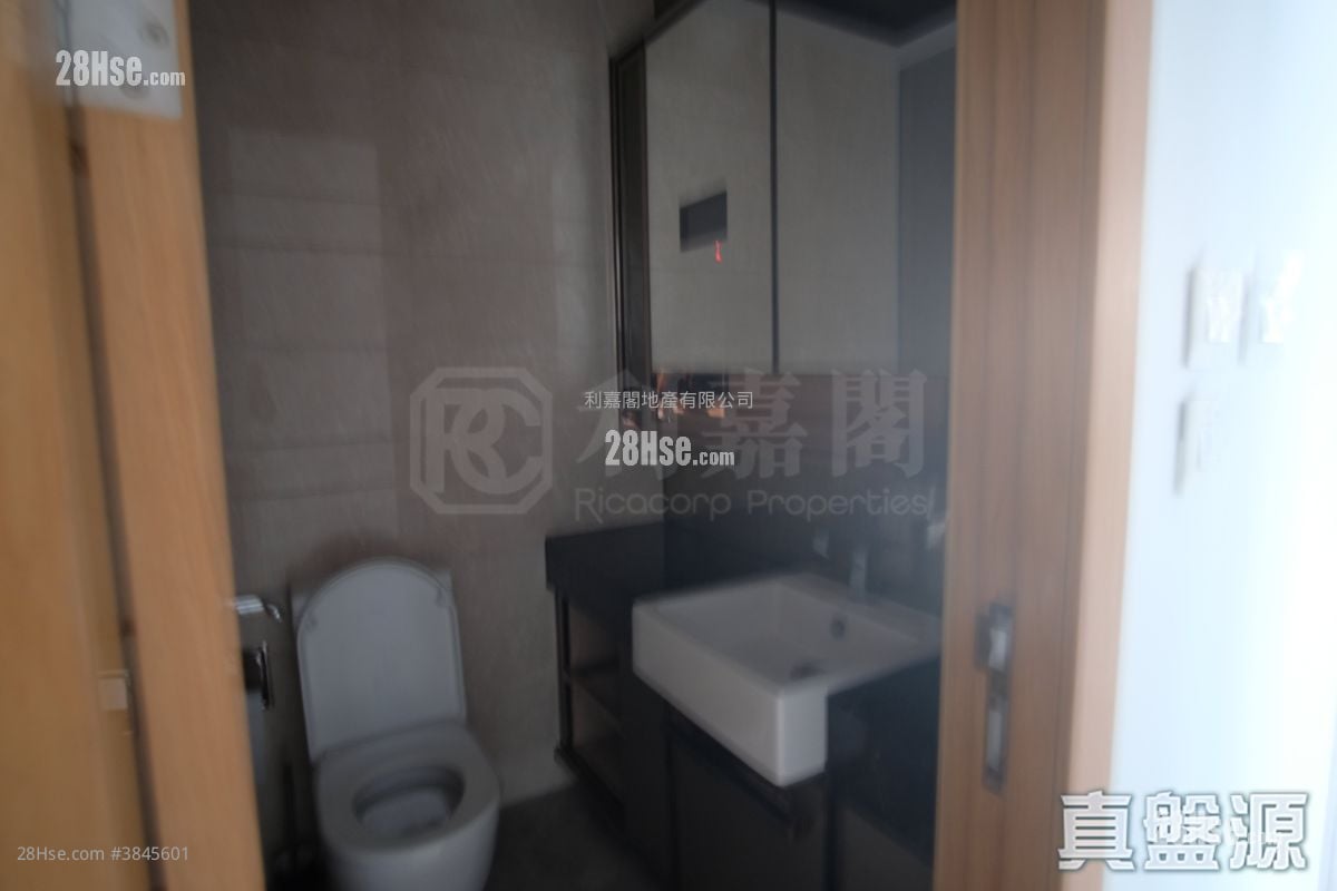 Imperial Kennedy Sell 3 Bedrooms 1,259 ft²