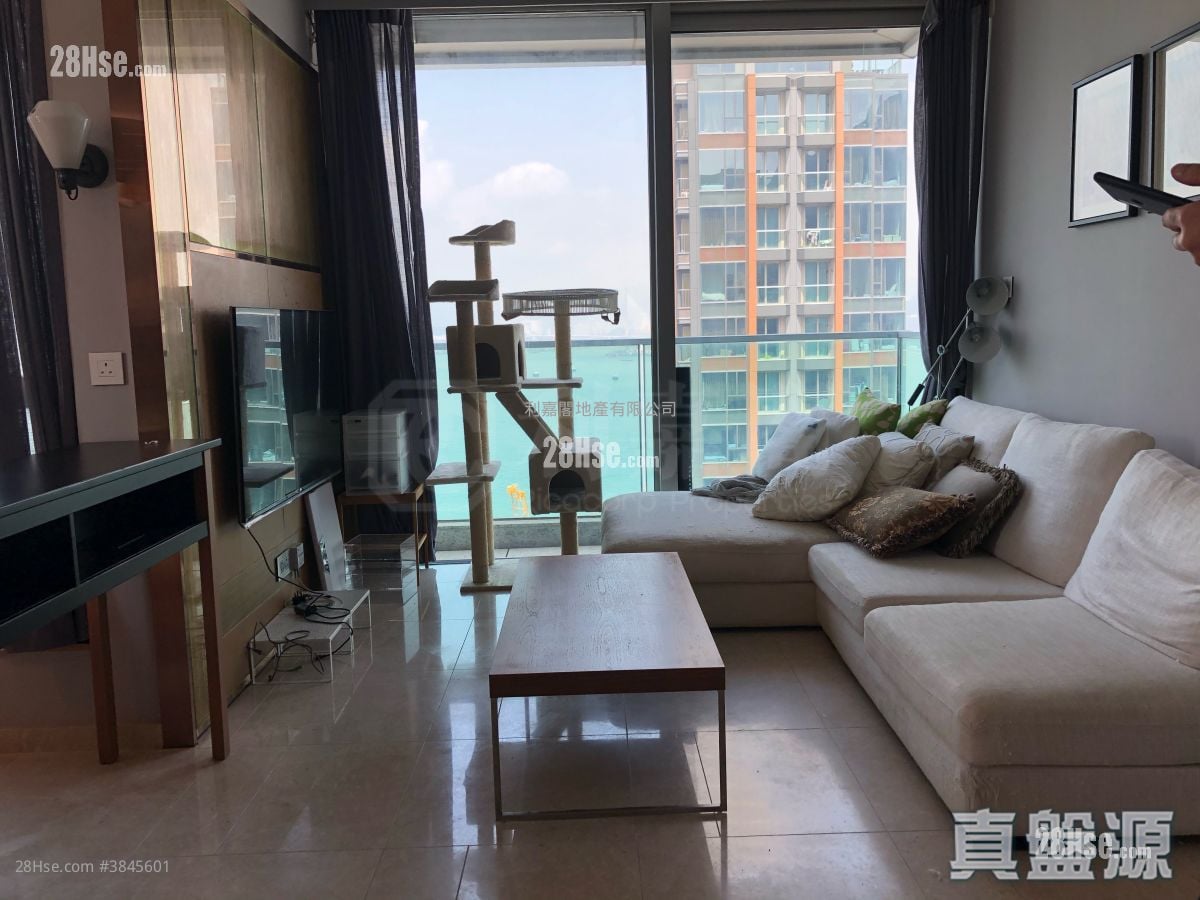 Imperial Kennedy Sell 3 Bedrooms 1,259 ft²