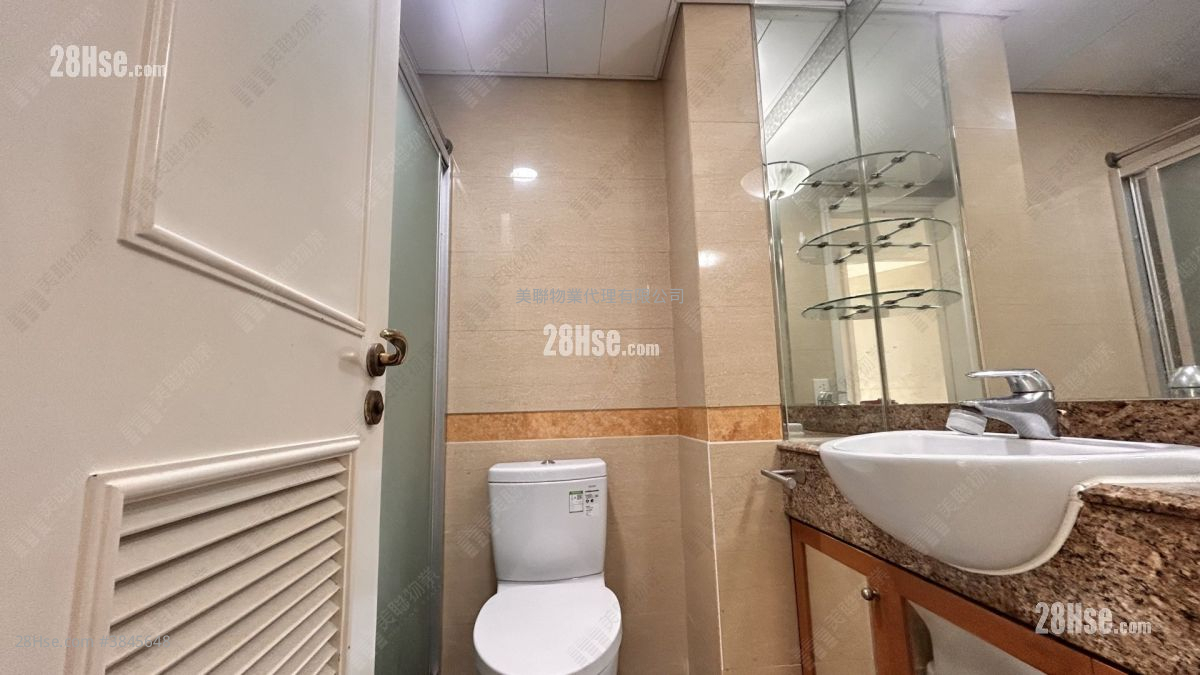 Nob Hill Sell 2 Bedrooms , 1 Bathroom 457 ft²