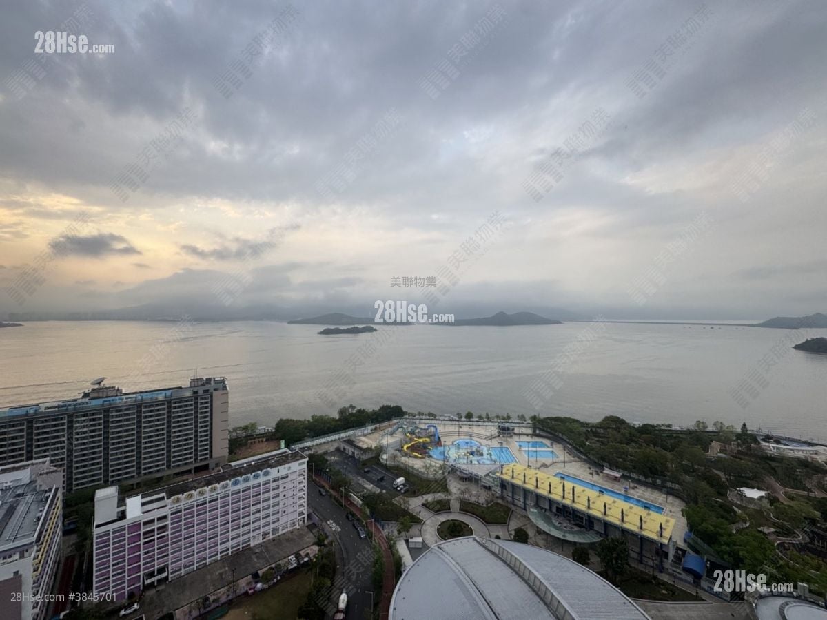 新港城 售盤 3 房 , 2 浴室 932 平方呎