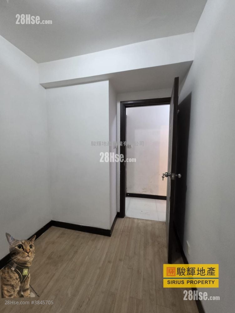 Parc Oasis Sell 3 Bedrooms , 2 Bathrooms 603 ft²