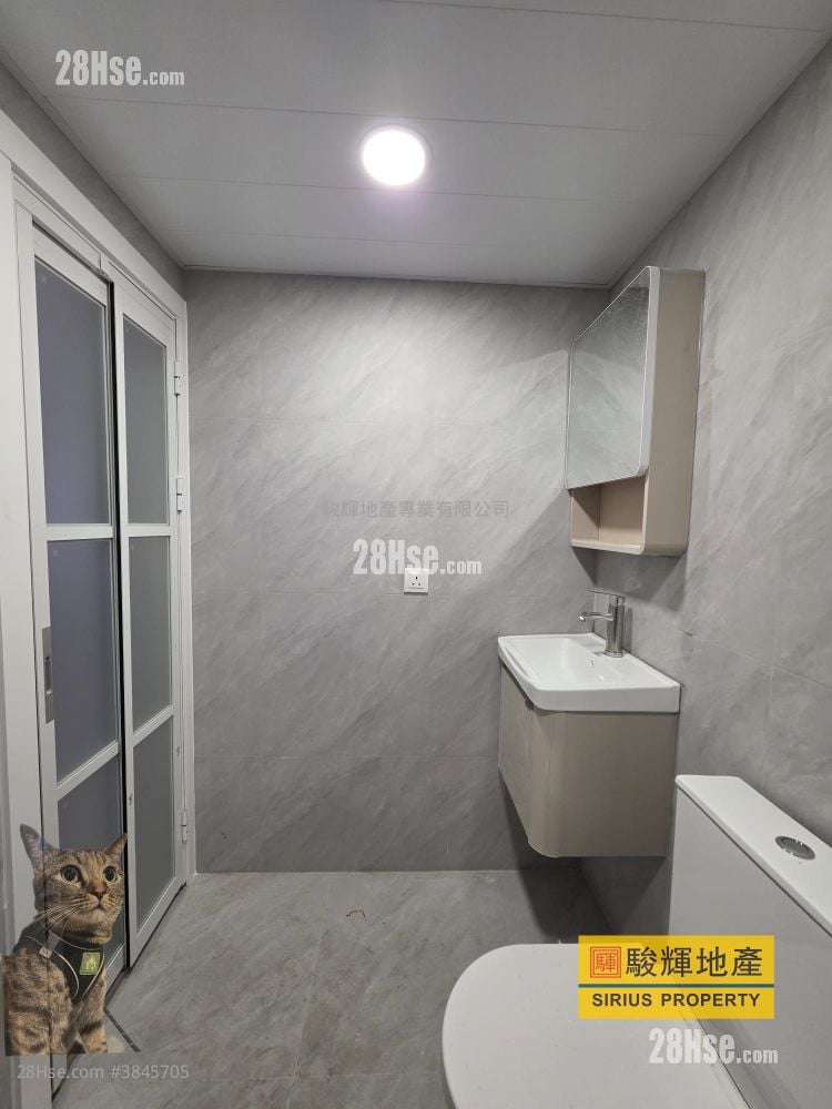 Parc Oasis Sell 3 Bedrooms , 2 Bathrooms 603 ft²