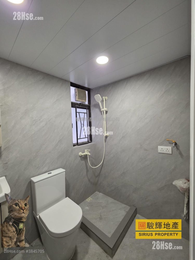 Parc Oasis Sell 3 Bedrooms , 2 Bathrooms 603 ft²